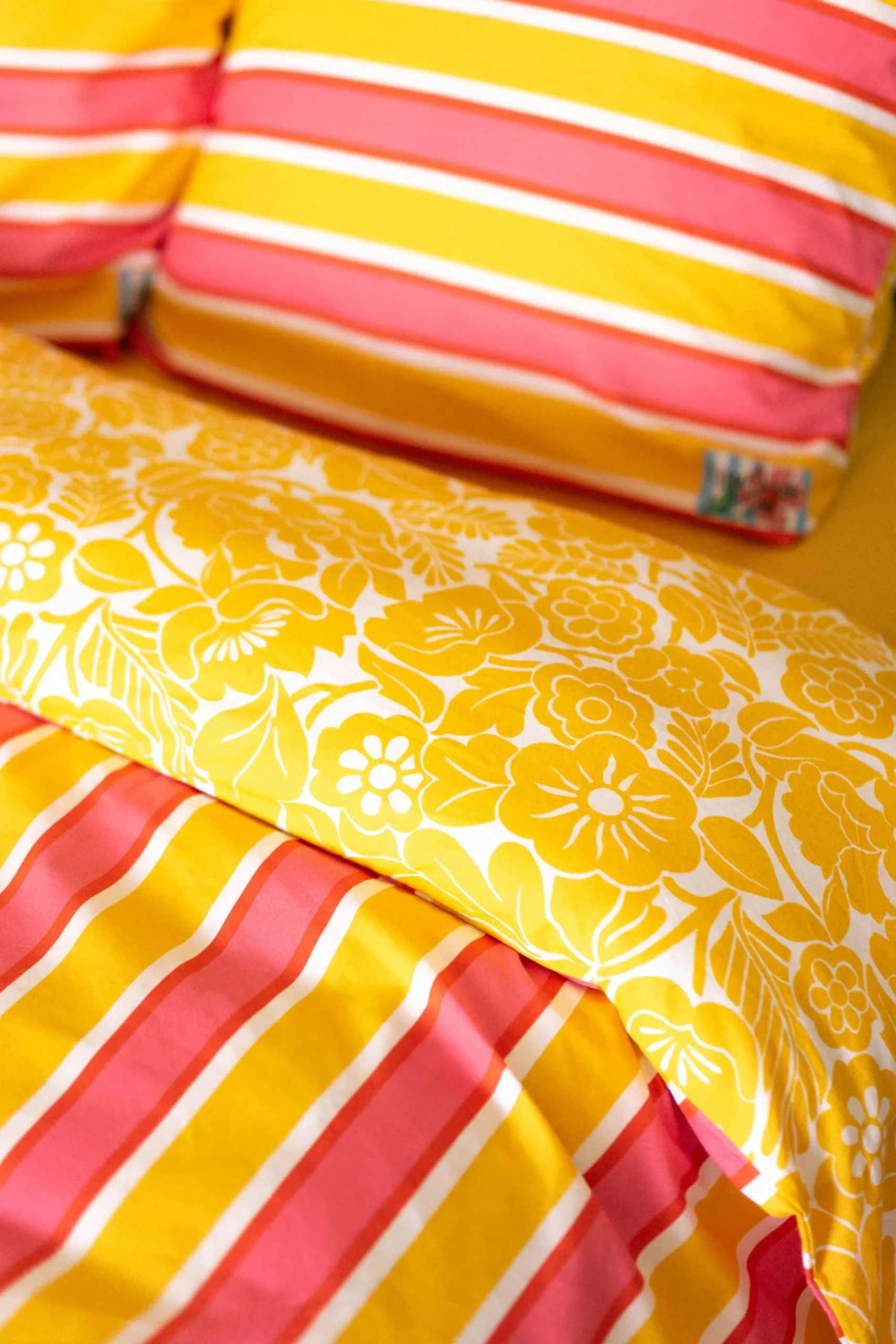 Make My Lemonade HOUSSE ABIGAIL ANEMONE YELLOW< Le Linge
