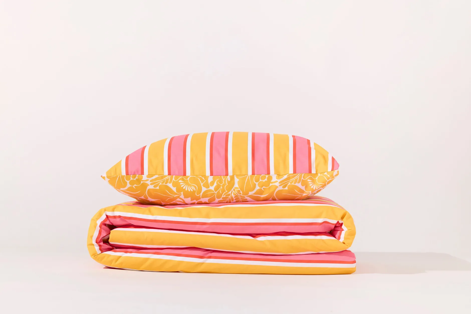 Make My Lemonade HOUSSE ABIGAIL ANEMONE YELLOW< Le Linge