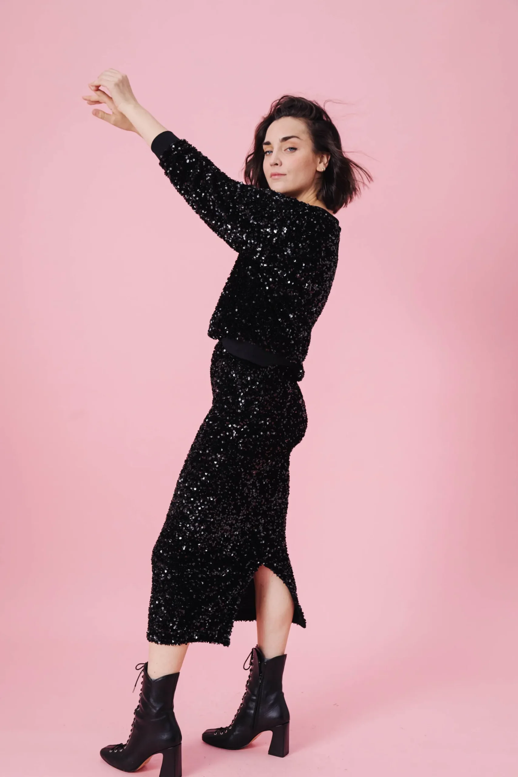 Make My Lemonade JUPE SARAH SEQUINS NOIR< Jupes