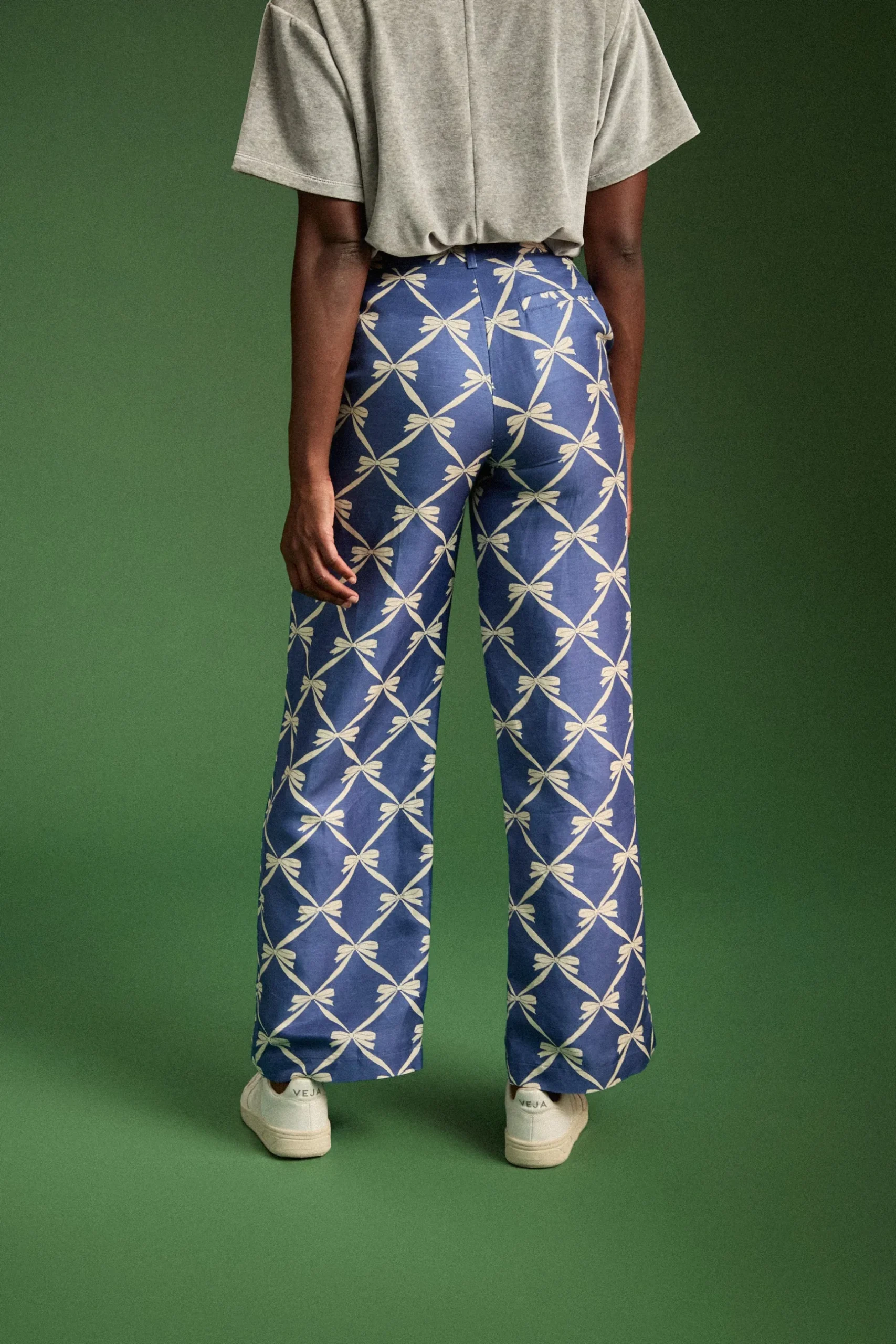 Make My Lemonade PANTALON KARL RUBAN BLEU< Pantalons