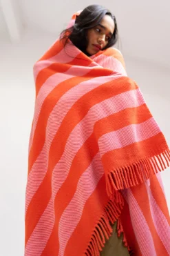 Make My Lemonade PLAID WILLIAM< Le Linge