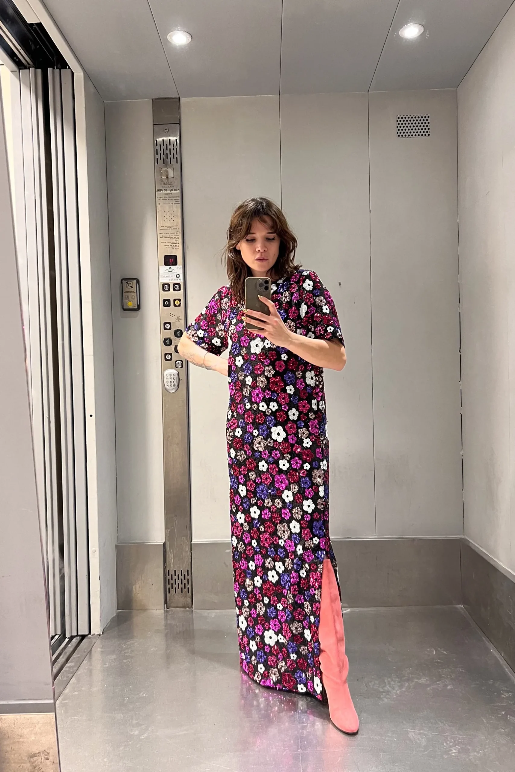 Make My Lemonade ROBE CHLOE SEQUINS DAISY< Robes & Combis