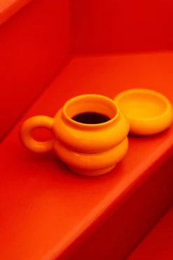 Make My Lemonade TASSE JOHN YELLOW< Art De La Table